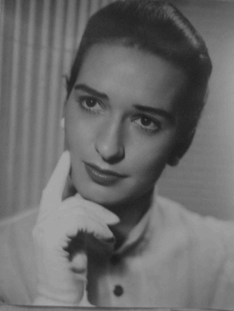 frances modeling in 1954